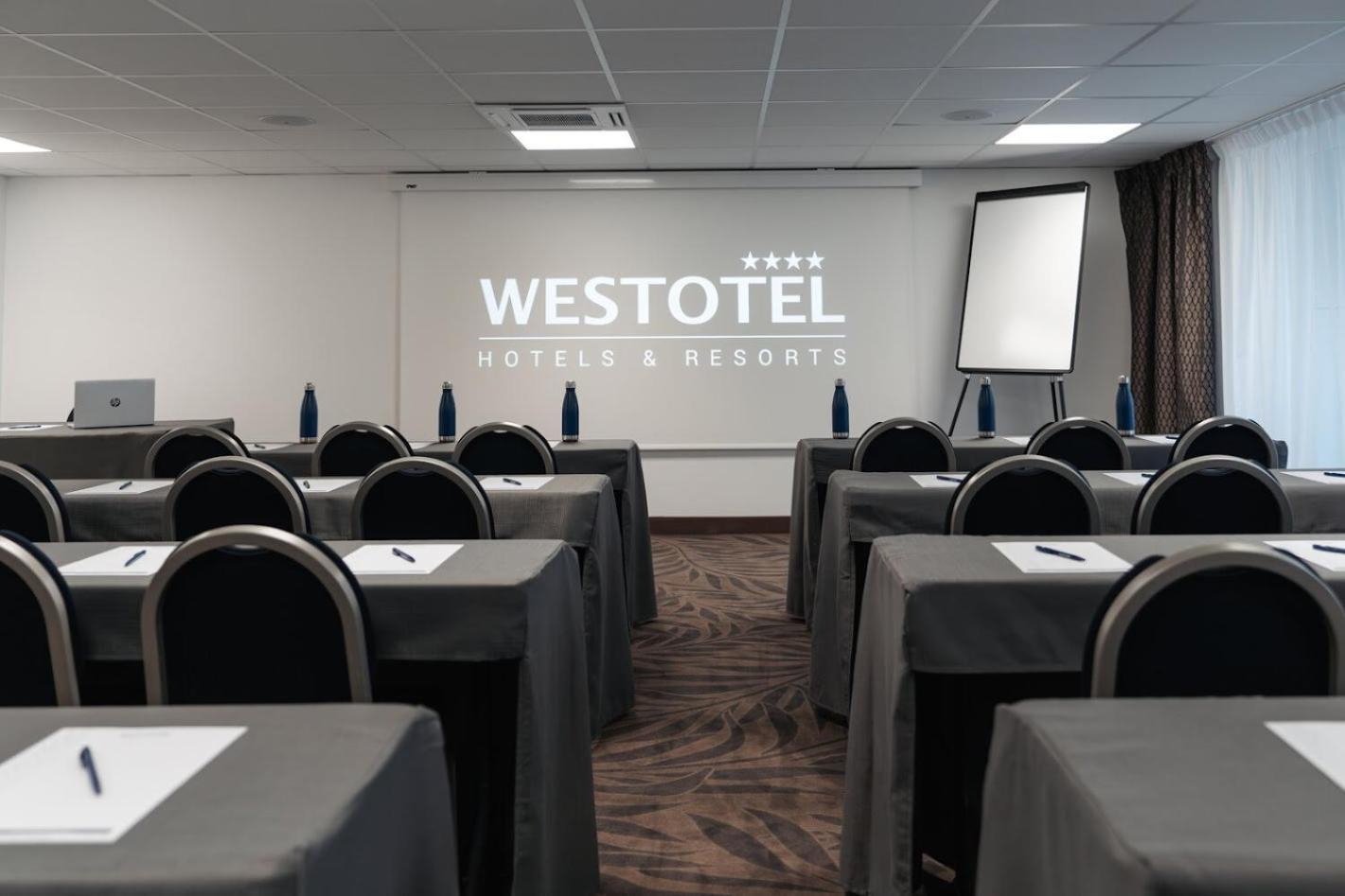 Westotel Taverny - Paris Val-D'Oise Εξωτερικό φωτογραφία